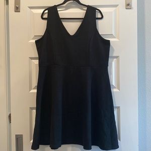 Maurice’s sleeveless v-neck dress - black - XXL
